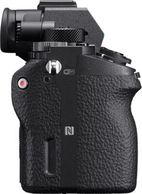 Full-frame Camera | 35mm High Resolution Camera | ILCE-7RM2 | Sony