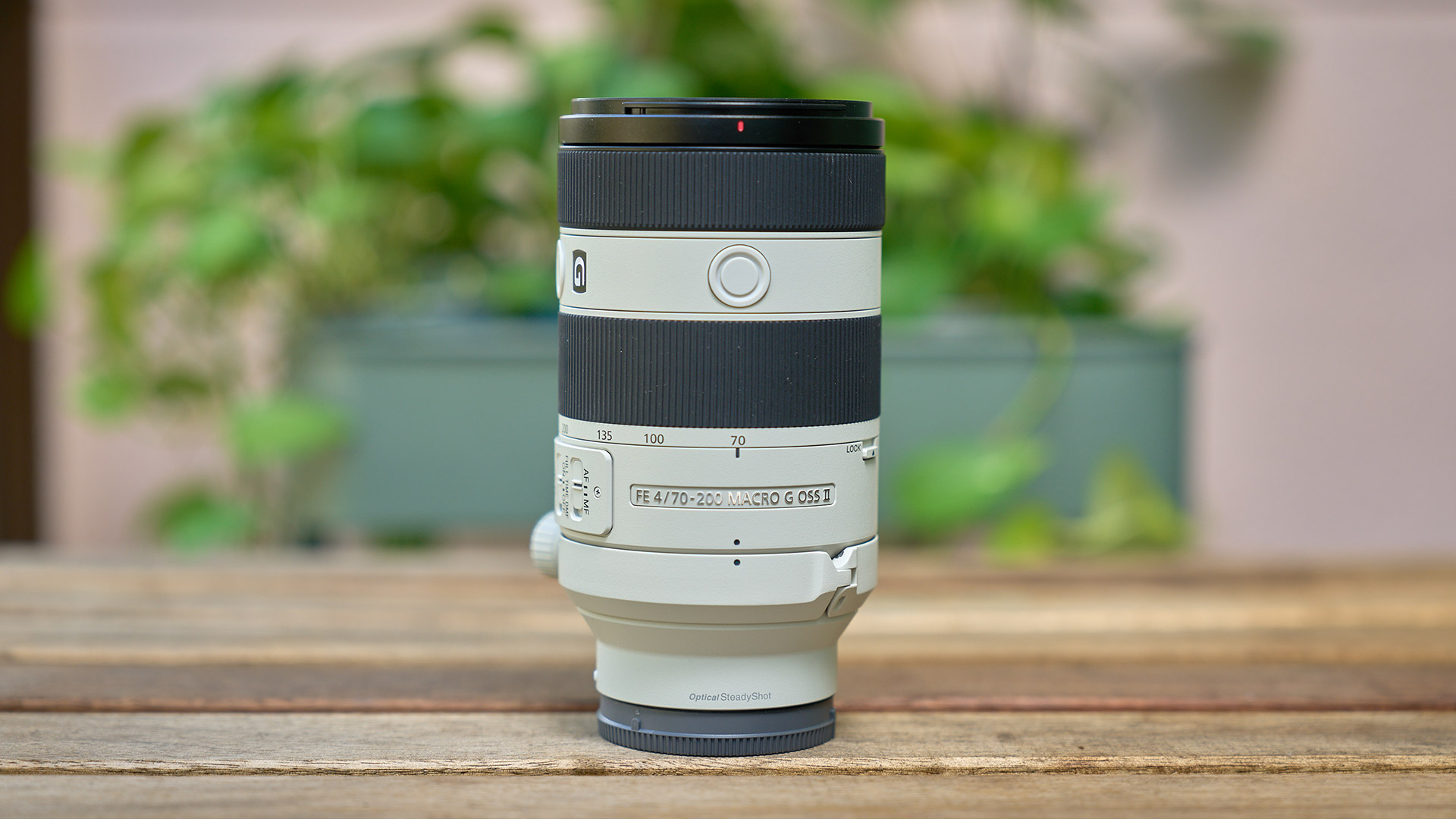FE 70-200mm F4 Macro G OSS II | The Next Generation of Telephoto